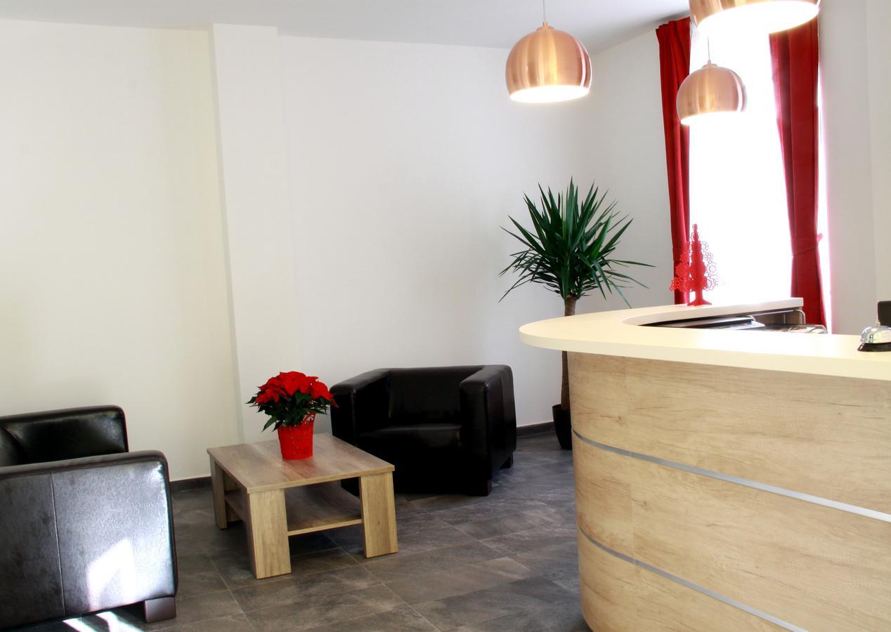 Vera Hotel 4*